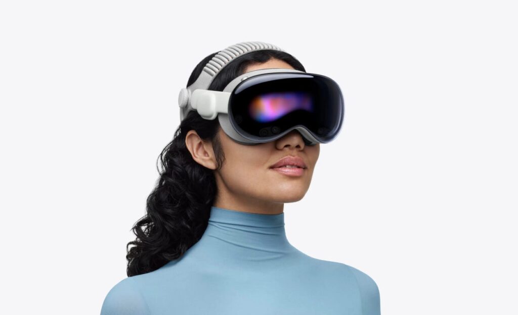 Apple Vision Pro 2 vs Meta Quest 4